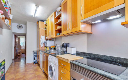 4 bedroom House in Nueva Andalucía