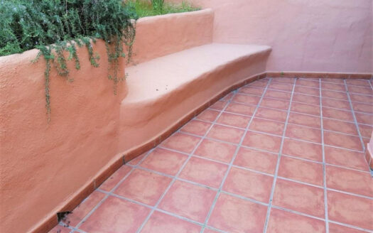 2 bedroom Apartment in Bel Air