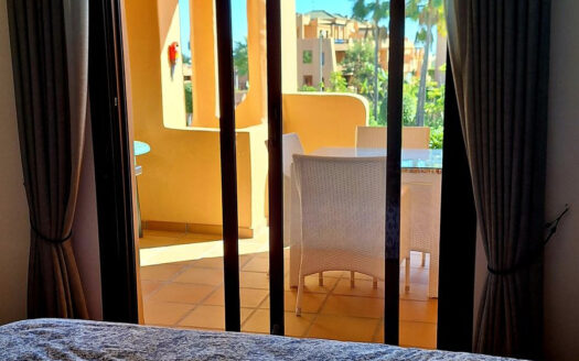2 bedroom Apartment in Casares Playa