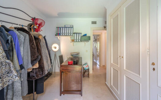 3 bedroom Apartment in La Quinta