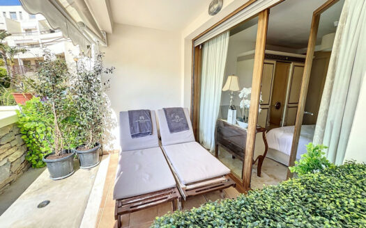 3 bedroom Apartment in Altos De Los Monteros