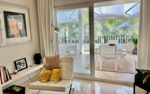 2 bedroom Apartment in Nueva Andalucía