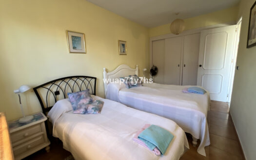 4 bedroom House in Calahonda