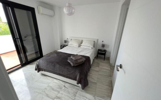 3 bedroom House in Estepona