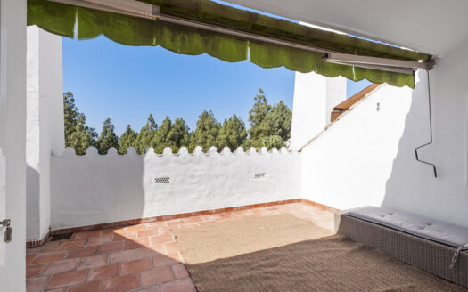 5 bedroom House in Calahonda